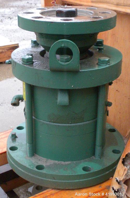 Used Lightnin Agitator Seal. Approximate 7 1/2" diameter flange with 2-1/2" bolt centers.