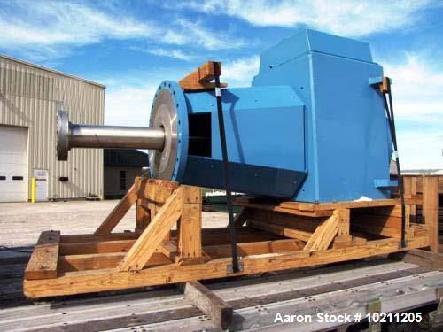 Unused- 200 HP Chemineer Mixer Drive, Model 10HTNS-200. HT turbine agitator drive. Right angle design. Output rpm is 68 with motor mount base plate. Also included, sitll in the box. Chesterton split ...