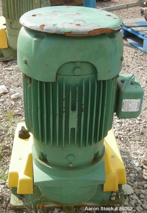 Used Lightnin Series 10 Top Entering Agitator, Model 15QS2. Open tank design, ratio 17.31:1, output RPM 45. Driven by a 2 HP, 3/60/230/460 Volt, 850 RPM motor.