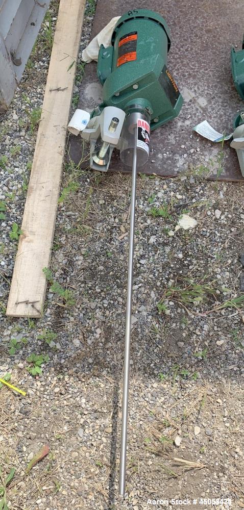 Unused- Lightnin Agitator, Model Xd-30. Approximate 1/2" diameter x 32" long stainless steel shaft, no blade. Driven by 0.30hp, 3/60/50/208-220/440 volt, 1725/1450 rpm motor. Serial# 95/31930-03.