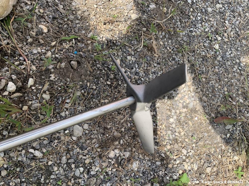 Unused- Lightnin Agitator, Model XJ-30. Approximate 5/8" diameter x 24" long stainless steel shaft with 3-blade turbine. Dri...