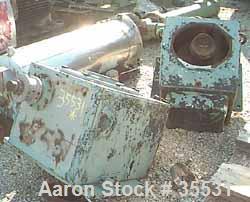 USED: Lightnin top entering, open tank agitator drive. Model 76 Q-50 (11.4-1 ratio) output 156 rpm. Lipseal. No gland. Requires 50 hp motor. 2nd unit missing nameplate & top cap.