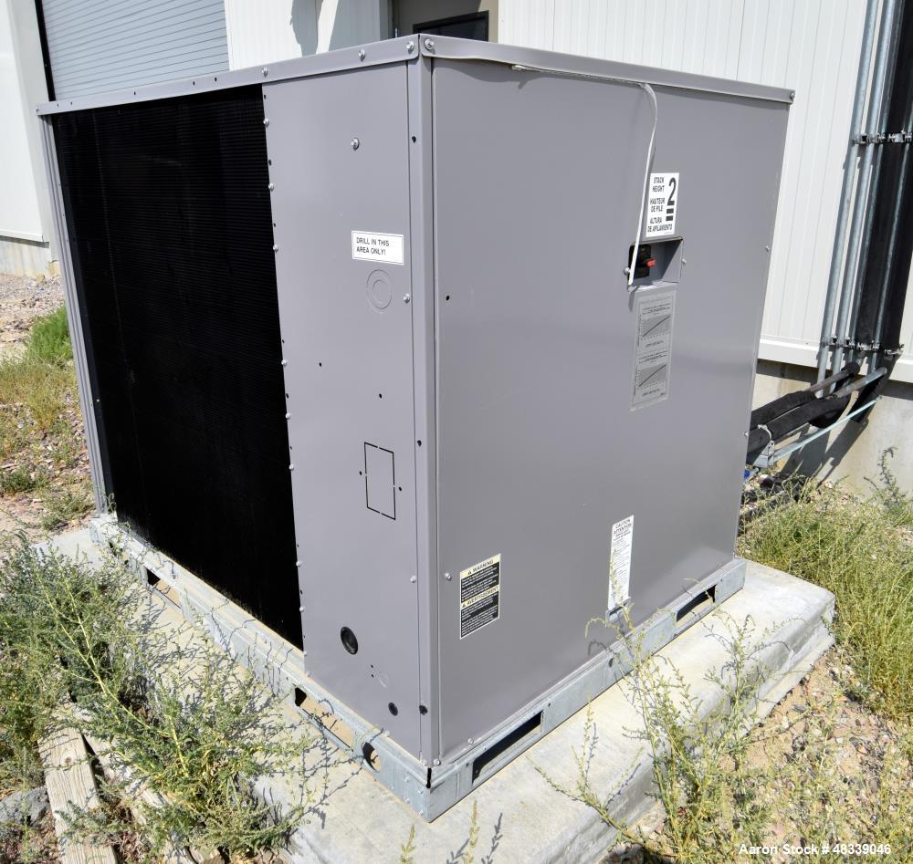 Used- Carrier 10 Tons Air Cooled Condensing Unit
