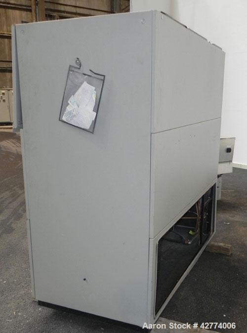 Used Liebert Deluxe System 3, 10 Ton Temperature Control System Consisting Of: (1) Liebert Model VH125AUCAEI indoor unit with evaporator coil and compressor unloaders. (1) Liebert rooftop air cooled ...