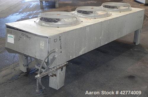 Used Liebert Air Cooled 3 Fan Rooftop Condenser Unit, Model CDF308LY. 1 Fan driven by a 3/4 HP, 1/60/208/230 Volt motor. 2 fans driven by a 3/4 HP, 3/60/208/230 Volt motors. Requires indoor unit with...