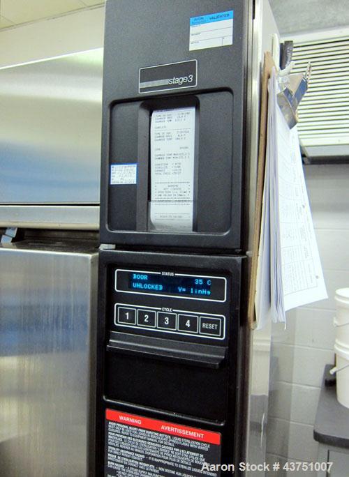 Used Steris Amsco Eagle Vacamatic Sterilizer, Model E3033-S-1. Chamber approximately 24" x 36" x 36". Stage 3 controls. Includes loading cart. NOT AVAILABLE UNTIL 4/12.