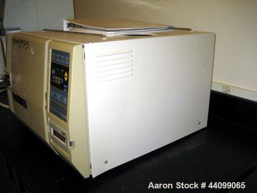 Used Tuttnauer Brinkmann Autoclave Steam Sterilizer, Model 2540E. 2.76 Bar max pressure, 230 volt, serial# 9610379, national board# 57997, new 1997.