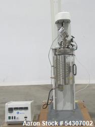 Used Parr Model 4526 Bench Top Reactor 2L 1900 PSI with 4848 Controller