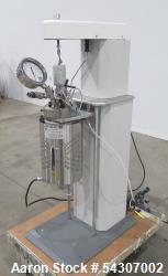 Used Parr Model 4526 Bench Top Reactor 2L 1900 PSI with 4848 Controller