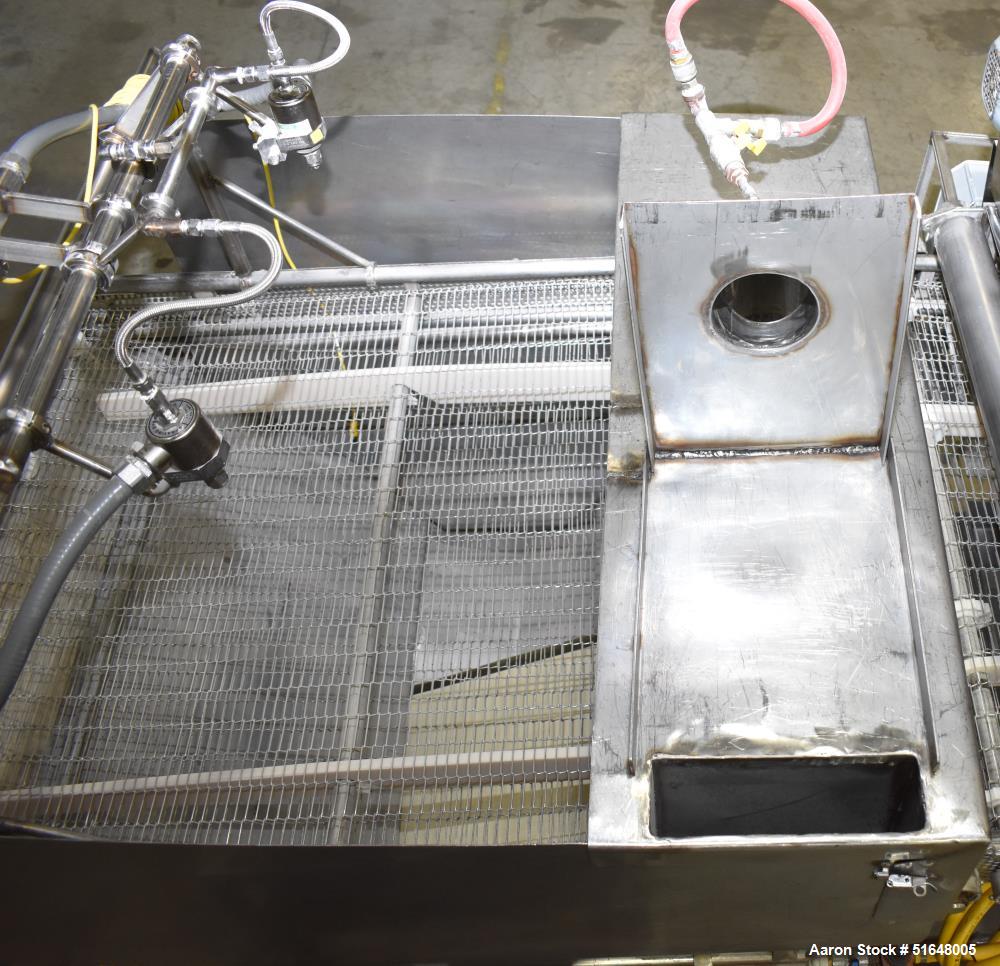 Industrial Dry Ingredient Spreader - Martin E-Z Spreader, Spray Nozzles, Wire Belt