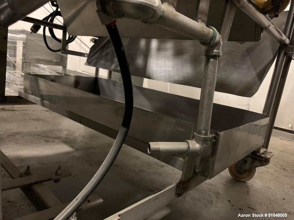 Industrial Dry Ingredient Spreader - Martin E-Z Spreader, Spray Nozzles, Wire Belt