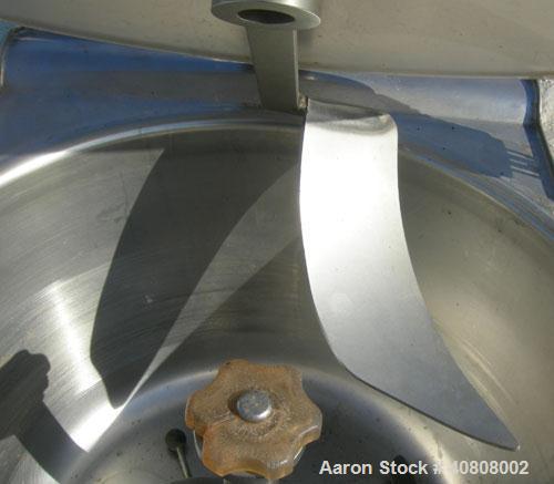 Used Hobart Cutter/Mixer, Model HCM-450, 304 stainless steel. 45 quart (11 gallon) bowl, 19 3/4" diameter x 10" deep with pouring lip. Curved 2 blade cut/mix knife. Plastic top cover with baffle, man...