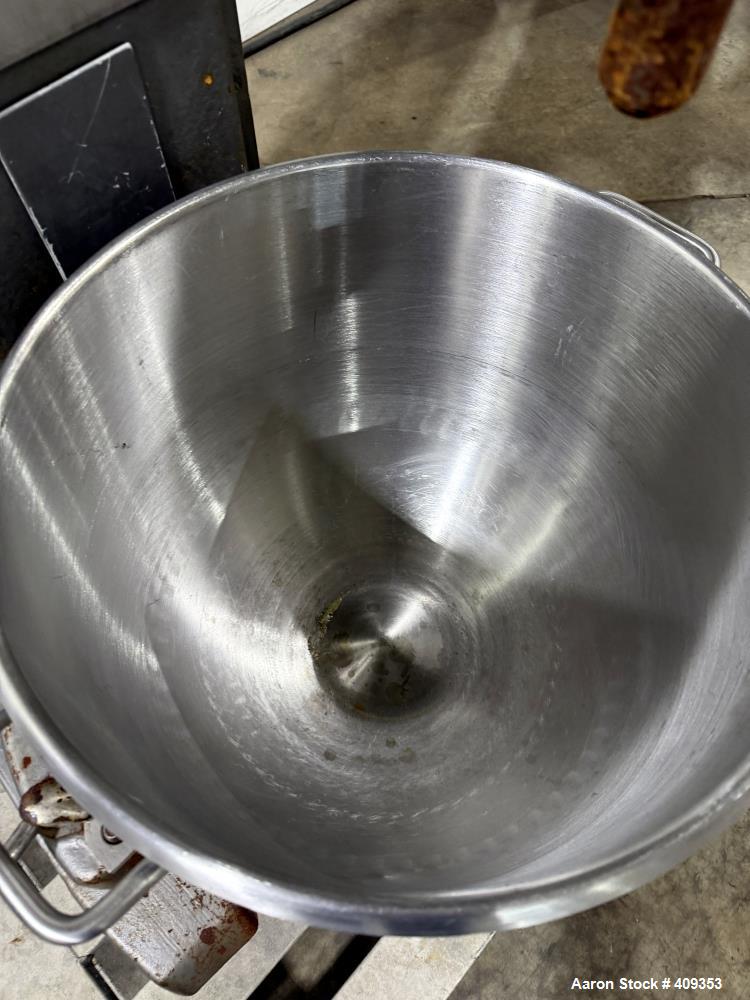 Pre-Owned Hobart 60 Qt. Mixer H-600-T – Commercial Dough Mixer