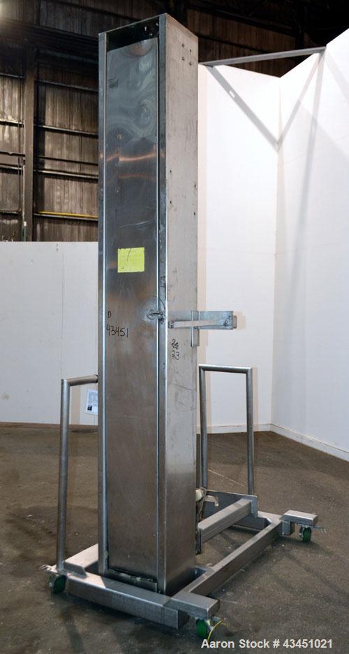 Used MTC Tote Lifter/Dumper, Model HLC-1