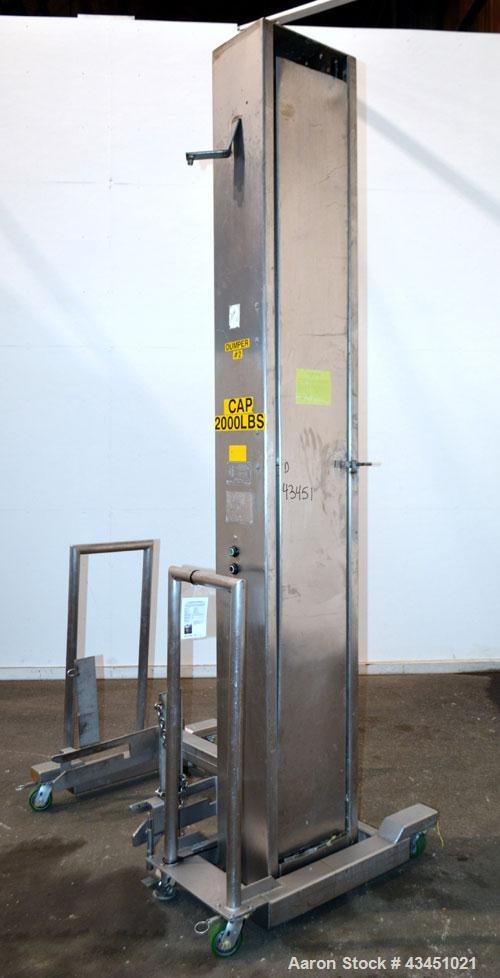Used MTC Tote Lifter/Dumper, Model HLC-1