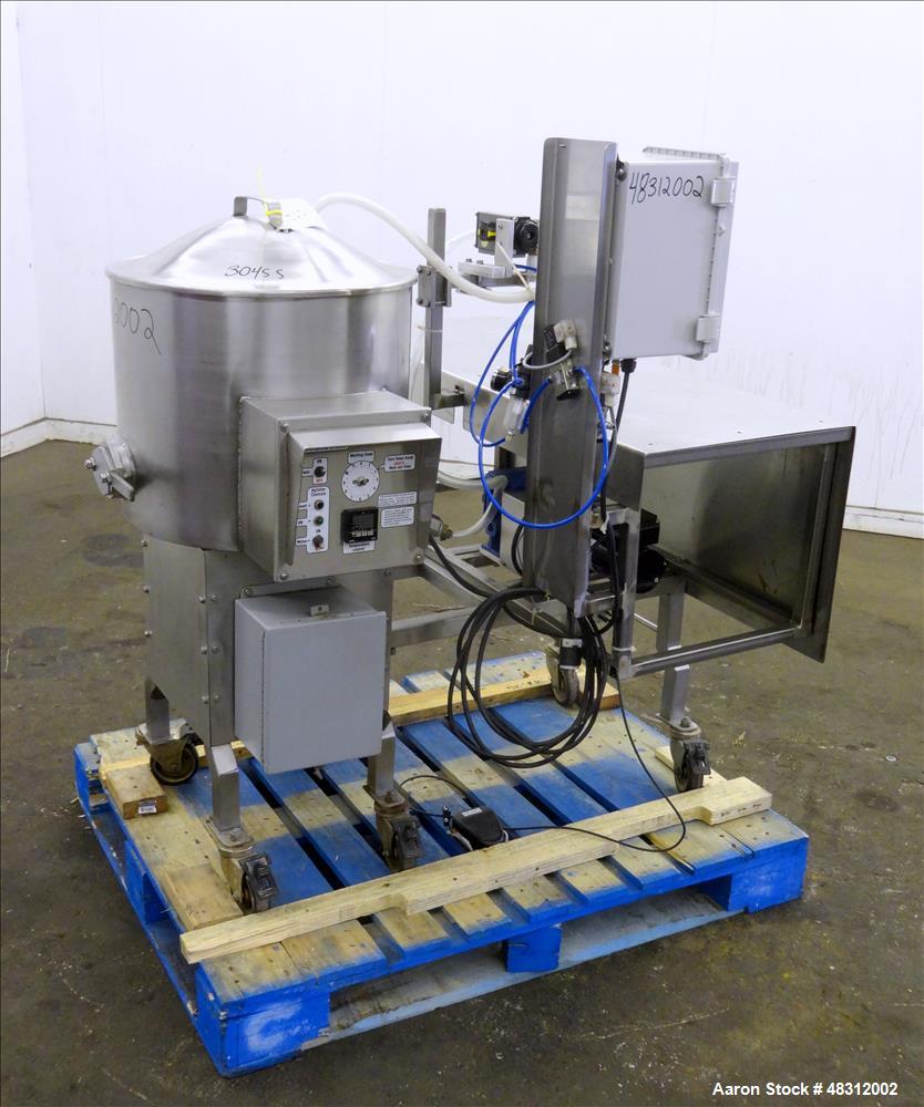 Used Woody / Savage Bros. Co. Hand Operated Decorator (Kettle/Pump), Model 125