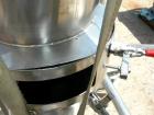 USED: Reyco Systems Water Vac 1 water removal system for the food processing industry, 304 stainless steel. Designed for removal of excess water before freezing, drying or frying. System includes a c...