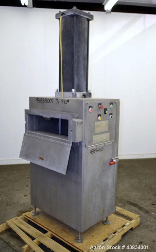 Used American Process Pneumatic Bag Compactor, Model PBC-50, 321 Stainless Steel. Approximate holding capacity 50-100 bags. 2.5 Tons of compact force, requires 60-80 psi air consumption. Bag feed ope...