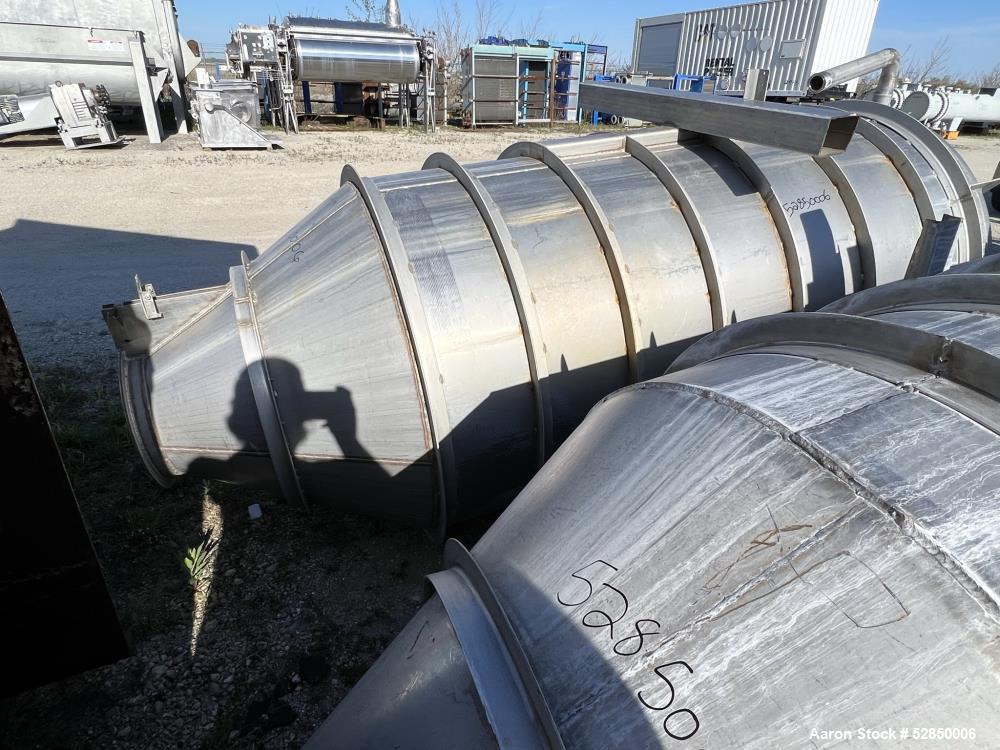 Storage Tank, Approximately 600 Gallon Capacity, 304 Stainless Steel