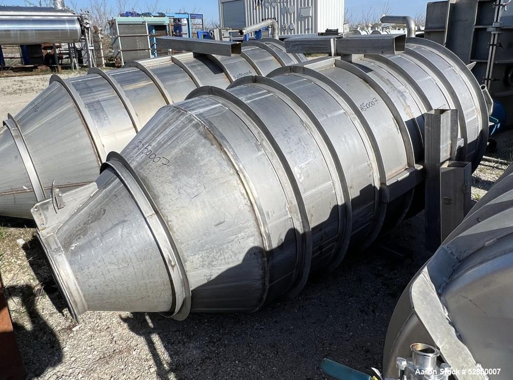 Storage Tank, Approximately 600 Gallon Capacity, 304 Stainless Steel