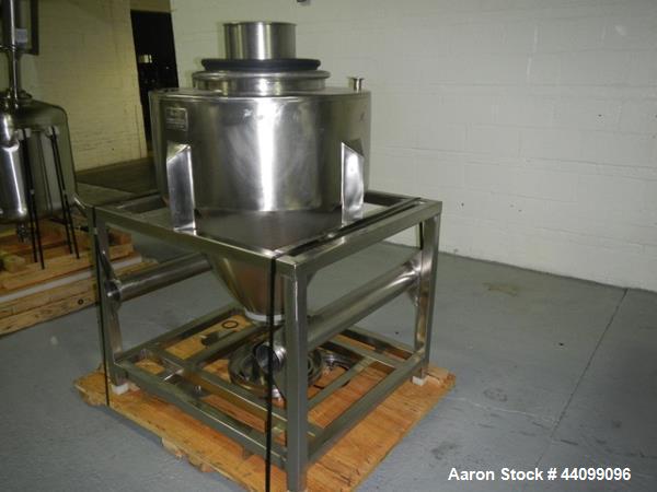 Used Industrial Stainless Steel Tote Bin | 9.5 cu ft | B&G Storage Tank