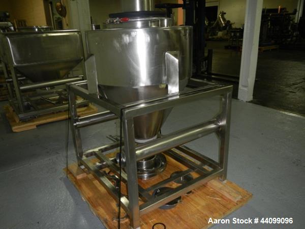 Used Industrial Stainless Steel Tote Bin | 9.5 cu ft | B&G Storage Tank
