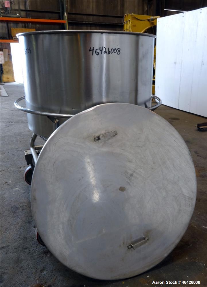 Used Expert Steel Fabricators Powder Tote Bin, Approximately 35 Cubic Feet, 304 Stainless Steel. 46" Diameter x 30" straight side x 22" coned bottom. Open top with a (1) piece cover. Bolt on Gemco sp...