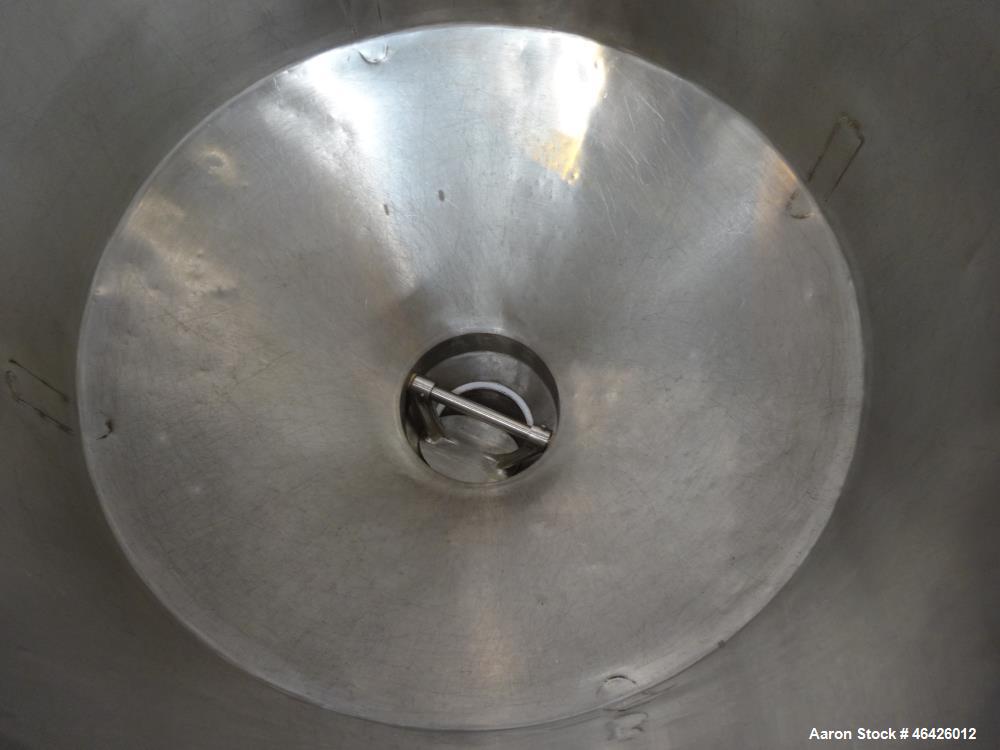 Used Expert Steel Fabricators Powder Tote Bin, Approximately 35 Cubic Feet, 304 Stainless Steel. 46" Diameter x 30" straight side x 22" coned bottom. Open top with a (1) piece cover. Bolt on Gemco sp...