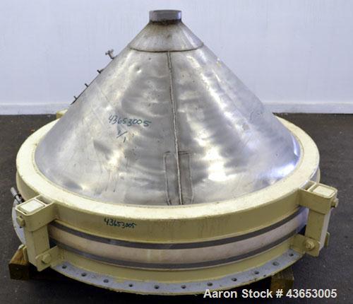 Used Metalfab Bin Activator / Bin Discharger, Model BA-5, 304 Stainless Steel.  Approximately 59-1/4" diameter, 5-1/2" center bottom outlet.  Driven by an approximately 1-1/2 hp, 3/60/230/460 volt, 1...