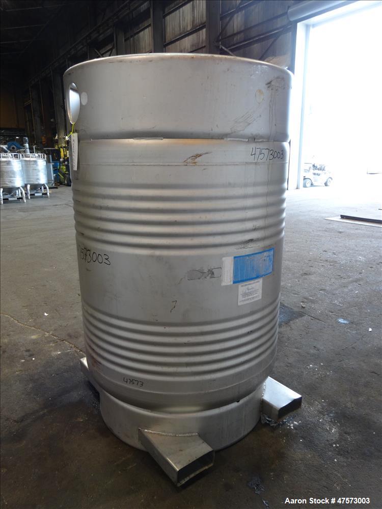 Used- Spartanburg Liquid Tote, 48 Cubic Feet (360 Gallon), 304 Stainless Steel.