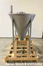 d- Schlueter Eductor / Pump Hopper, 304 Stainless Steel, Vertical. Approximate 36" diameter x 26" lo...