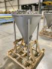 Unused- Schlueter Eductor / Pump Hopper, 304 Stainless Steel, Vertical. Approximate 36