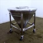 Used United Utensils Hopper Tote, Approximate 17 Cubic Feet