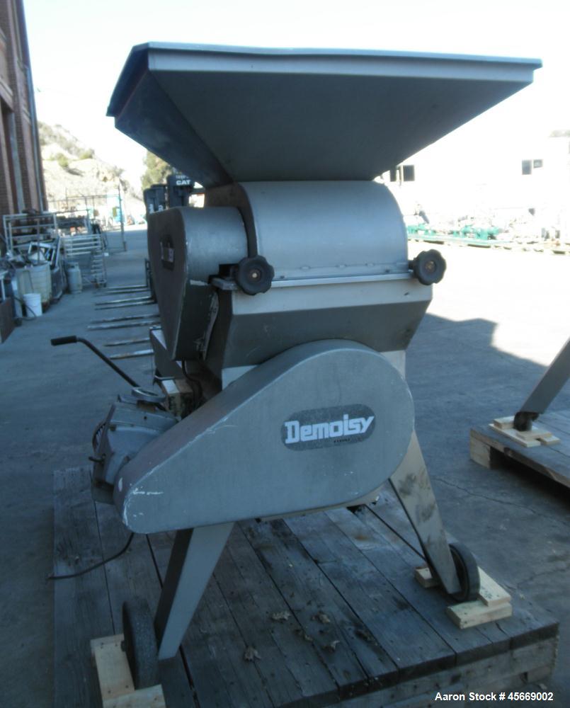 Used Demoisy Grape Crusher Destemmer
