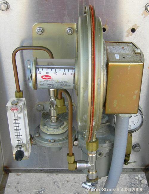 Used Heat and Control Heat Wave Fryer, Model HWF. 28" wide x 12' long, 304 stainless steel wire mesh belt, driven by a 1 hp, 3/60/208-230/460 volt, 1725 rpm gearmotor. Approximate fry time 7-28 secon...