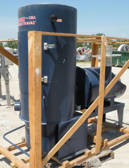 Used Spencer Turbine Industravac Stationary Vacuum System, model SB-515B, carbon steel. (19) 5" diameter x 36" long bags providing 75 square feet filter area, 4-1/3 cubic feet removable dust collecti...