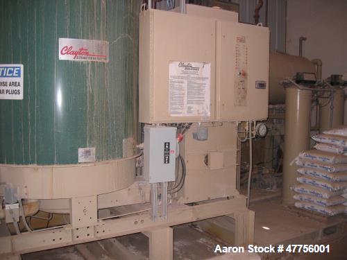 Used Clayton Model EG-354-2.5, 350 HP Nat Gas Fired Boiler/Steam Generator. (new 2000) 14,465,000 BTU/Hr, 250 PSI design pressure, 225 PSI operating pressure, 460 Volt,60HZ, 5-10 PSI natural gas pres...
