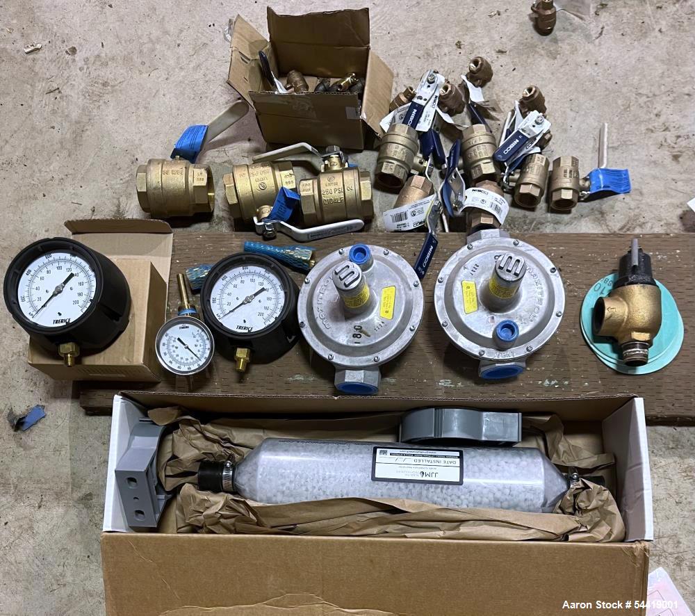 Used Lochinvar Crest FBN1001 Condensing Boiler – 1,000,000 BTU High-Efficiency Natural Gas Heating System