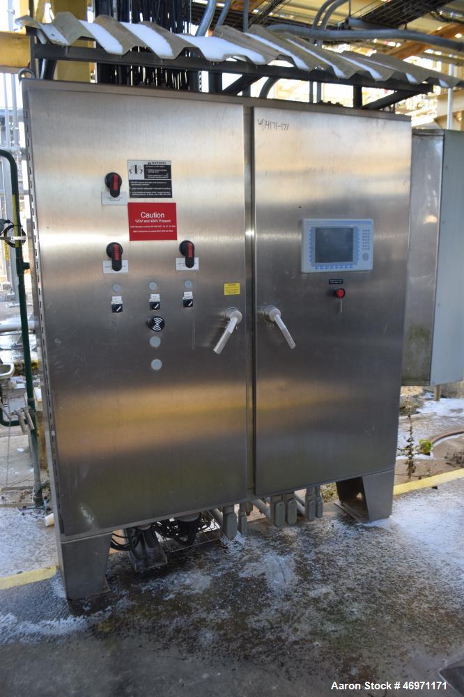 Used York Shipley Donlee Technologies 700HP Boiler, Model SPH-700-N/2. Maximum working pressure steam 300, heating surface 3500, maximum steam capacity 27,600 pounds an hour. National Board# 27714, s...