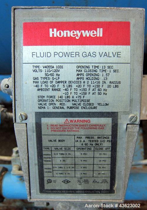 Used Kewanee Packaged Classic III Steam Boiler, Model H3S-50-G. 50 hp, mbh output 1674, 250 Square feet heating surface, 150 psig design pressure. Three pass design. Equipped with a Kewanne Forcedraf...