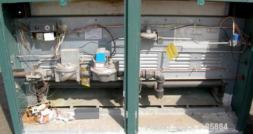 Used Raypak Hydronic Heating Commercial Hot Water Boiler, Model H3-0962, Natural Gas. Max input 961,700 BTU/HR, max output 788,594 BTU/HR. Rated 150 PSI at 250 Degrees F. 78 square foot heating surfa...