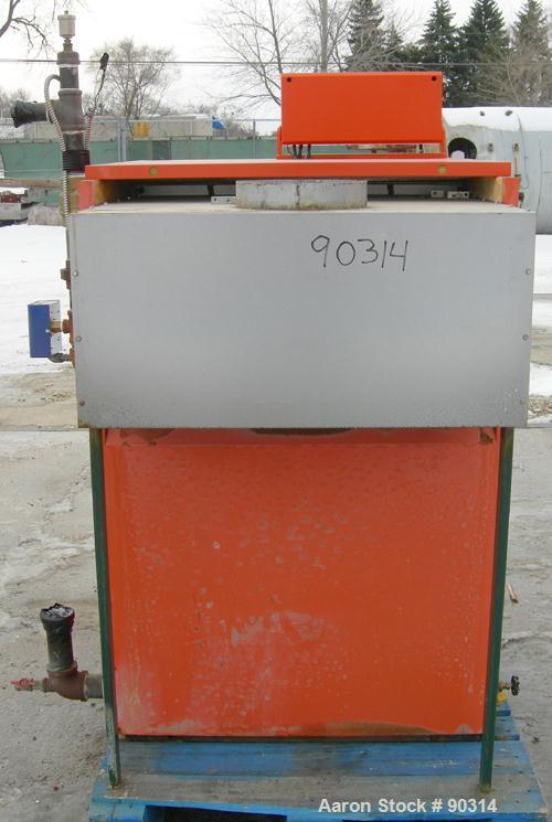 Used Viessman Atola-RS Series Natural Gas Fired Water Boiler, Model RS-8. CSA input 550 MBH, CSA output 468 MHB. 85% combustion efficiency, 99 square feet heat exchanger area. Max 60 psi.