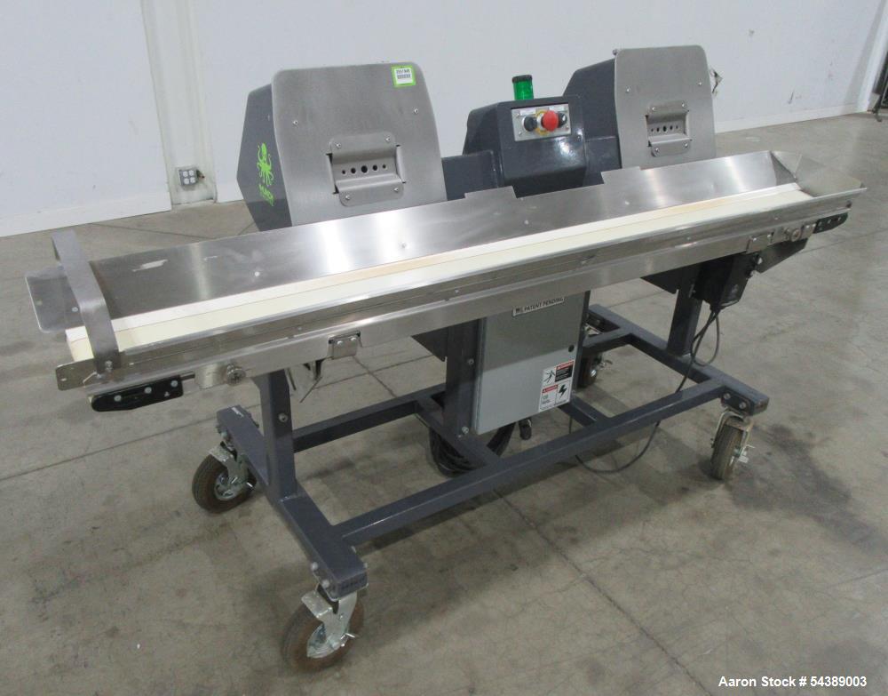 Munch Machine Double Bucker Used Hemp Bucking Machine with Conveyor