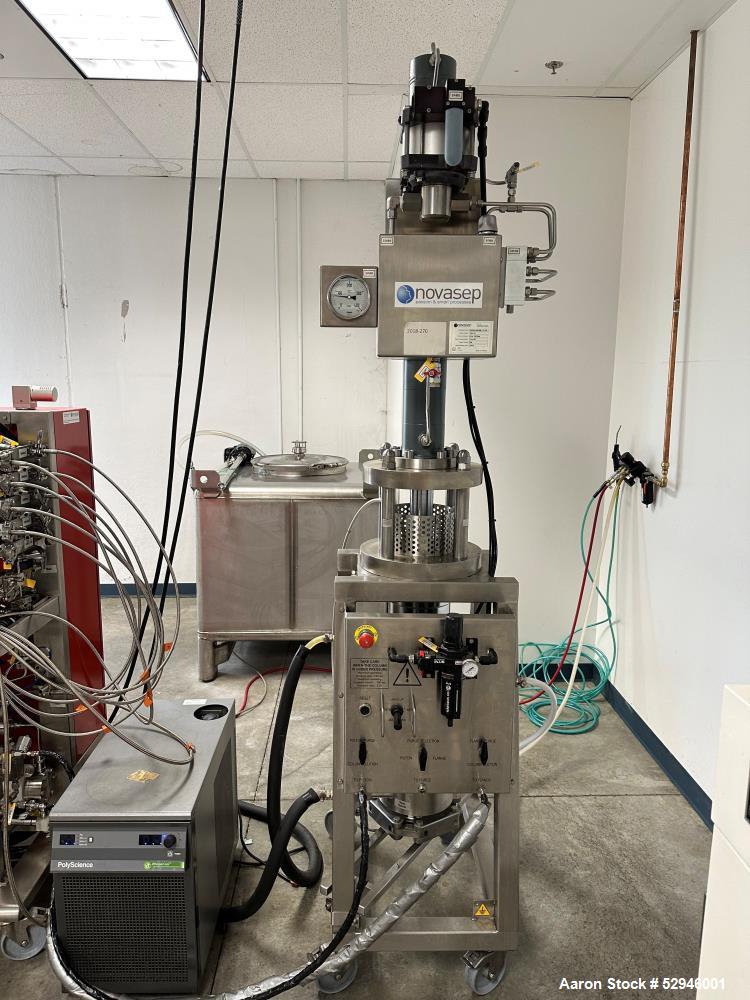 "HIPERSEP PILOT" Automated Liquid Chromatography System. Utilized to purify mole