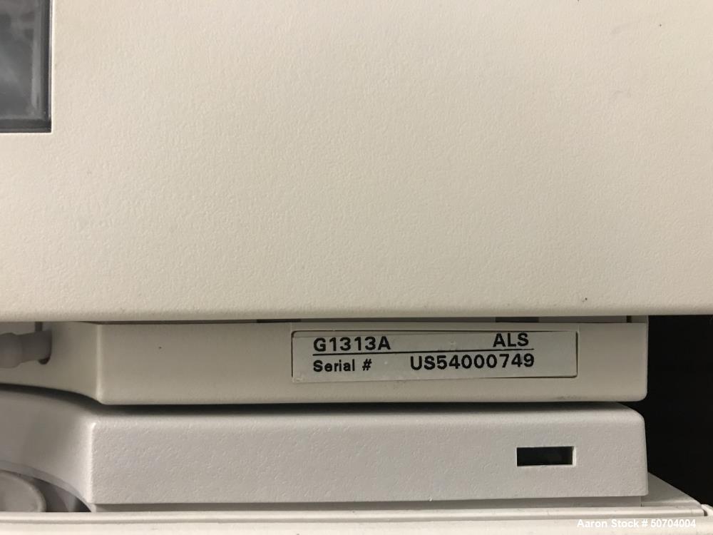 Used Agilent 1100 HPLC System with Variable Wavelength Detector