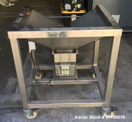 Used Syntron Material Handling Magnetic Feeder