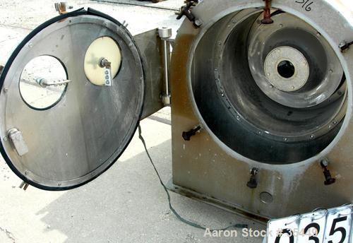 USED: Alfa Laval SB-600 pusher centrifuge, 316 stainless steel product contact areas. 1600 rpm, single stage. 30 hp, 3/60/230/460 volt, 1770 rpm drive motor, requires an approx 25 hp hydraulic pusher...