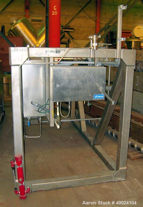 Used: Heinkel model HF800.1 inverting filter centrifuge. Wetted parts Hastelloy C22. 800 mm bowl, max bowl speed 1600 rpm. Approximate drum capacity 149 kg/119 L. Driven by a 60 hp,3/10-60/460 volt, ...