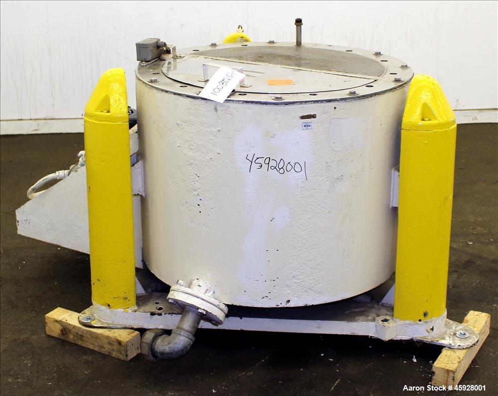 Used Chip Wringer, 316 Stainless Steel. 30" Diameter x 17" deep perforated basket. Flat top and bottom. Has bolted on top with hinged cover. Top manual load and unload. 2" Side bottom outlet. Driven ...