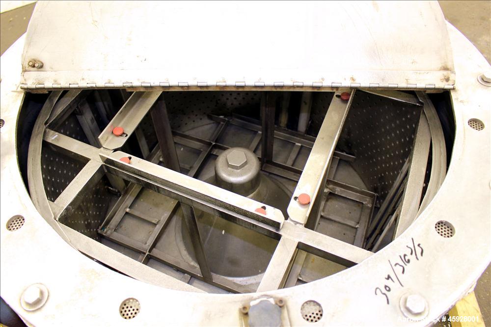 Used Chip Wringer, 316 Stainless Steel. 30" Diameter x 17" deep perforated basket. Flat top and bottom. Has bolted on top with hinged cover. Top manual load and unload. 2" Side bottom outlet. Driven ...